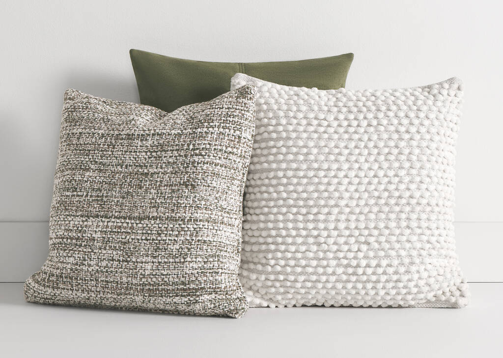 Cozy Cabin Pillow Set